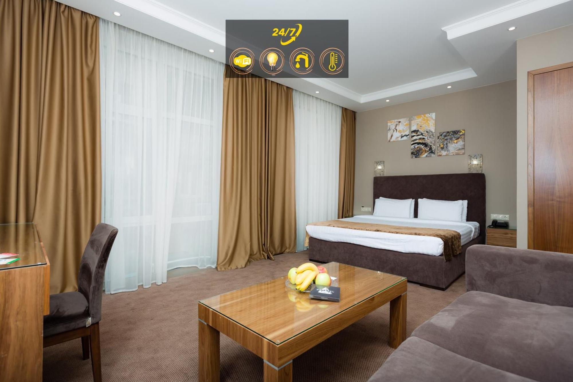 Crystal Hotel Kiev Ngoại thất bức ảnh
